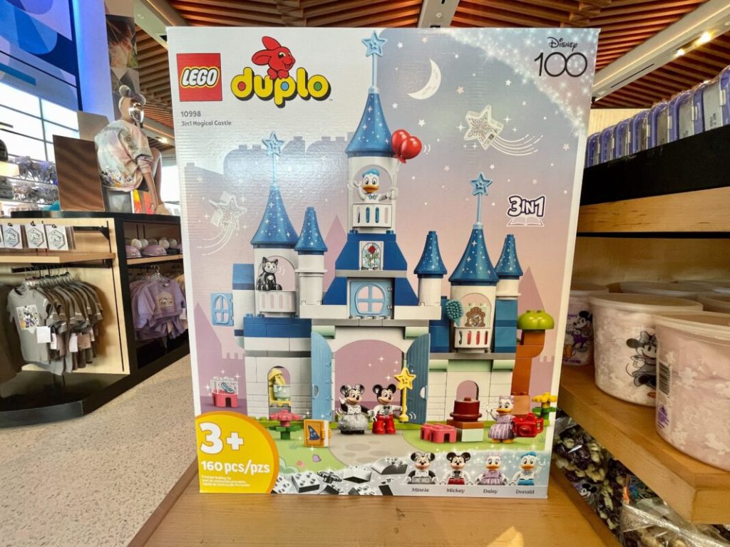 In Lego Duplo Disney Magical Castle Available At Walt Disney