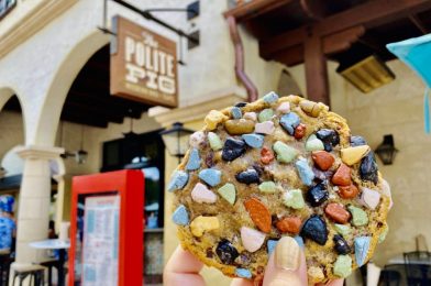 REVIEW: The Polite Pig’s NEW Bourbon on The Rocks Chocolate Chip Cookie is a Boozy Addition to Disney Springs