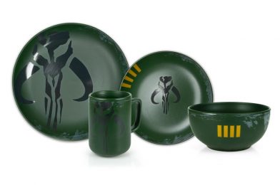 SHOP: New “Star Wars” Boba Fett Stoneware Dinnerware Set Now Available for Pre-Order from Toynk