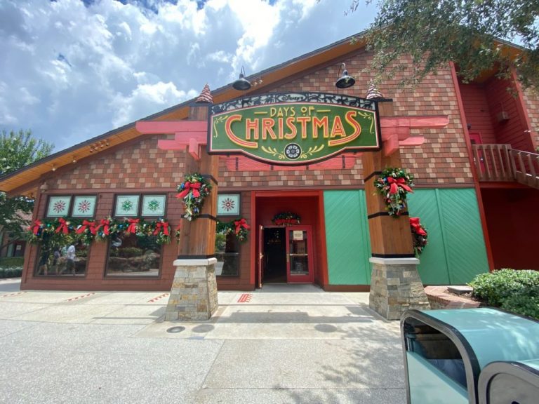 PHOTOS, VIDEO: Disney’s Days of Christmas Store Reopens at Disney