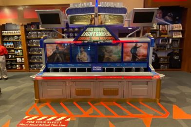 PHOTOS: Star Wars Trading Post Reopens at Disney Springs with Build Stations Closed and New Social Distancing Measures