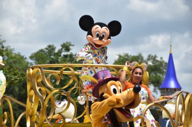 Walt Disney World Offers a New Way to Enjoy Disney Characters Including Magic Kingdom Cavalcades & Distanced Interactions (Photos & Video)