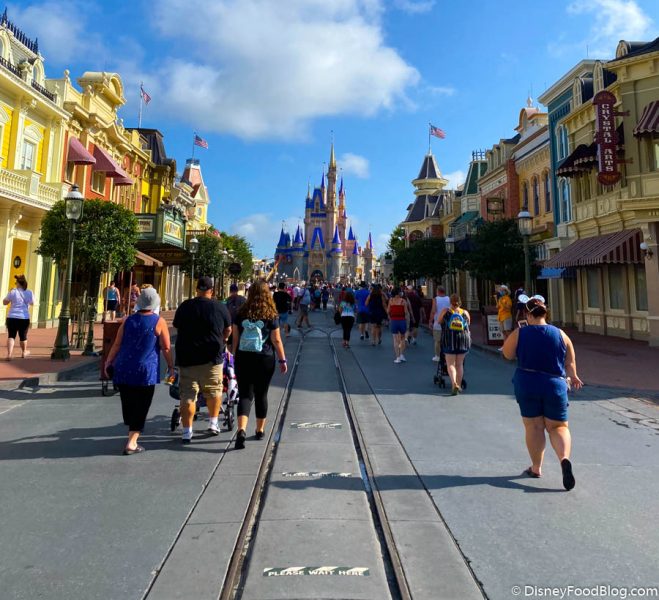 The PeopleMover Was STILL CLOSED in Magic Kingdom Today!