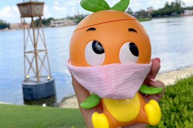 How Does Wearing a Mask CHANGE the Way You Eat and Drink Around World Showcase in EPCOT?