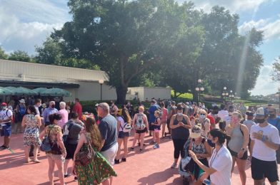 PHOTOS: Large Crowds Form Outside of Guest Relations at the Magic Kingdom on Grand Reopening Day