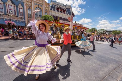 VIDEO: Walt Disney World Performers Respond to Actors’ Equity Association with “#BringBacktheMagic” Video