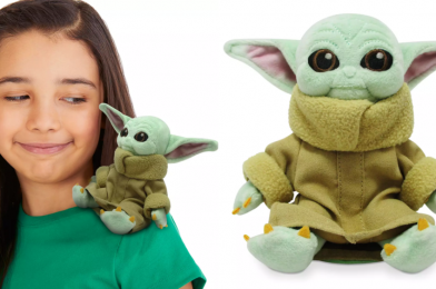 SHOP: New “The Child” Baby Yoda Magnetic Shoulder Plush Floats Into shopDisney