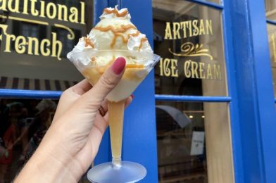 HOLY MOLY! There’s a New Pumpkin Spice Ice Cream Mac-Tini in Disney World!