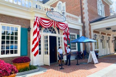 Review! Is a Burger at Regal Eagle in EPCOT Better When Served On Garlic Toast? (Spoiler: Yes.)