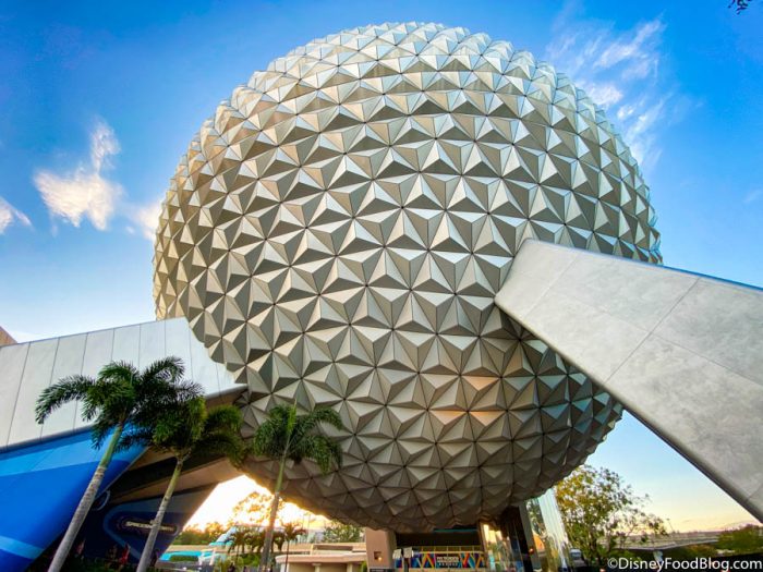 Disney World Park Passes Are Sticking Around, So Why Can You Still Buy Park Hoppers?