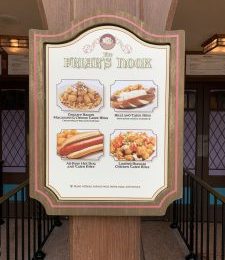 Where Can You Get Quick Food at Disney World Without Using Mobile Order?