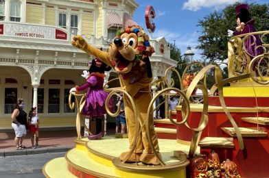 PHOTO REPORT: Magic Kingdom 10/9/20 (Turret Scrims at “it’s a small world”, The Lunching Pad Reopens, New Face Mask Signage, and More)