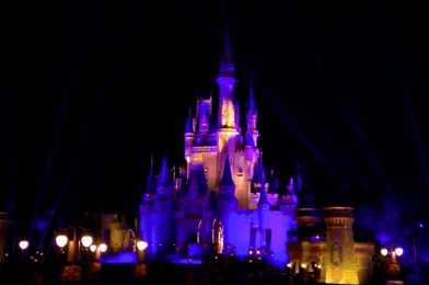 VIDEO: Cinderella Castle Illuminated in Purple and Gold to Celebrate Lakers Win at Walt Disney World