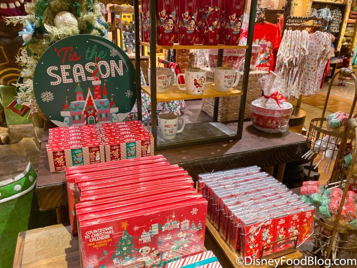 LOTS of NEW Holiday Merchandise is Now Available Online and in Disney World!