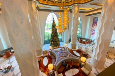 What’s New in Coronado Springs: A Reopening Restaurant and HOLIDAY DECORATIONS!