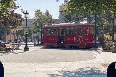 What’s New at Downtown Disney: Red Trolley Sighting, Snowman Candy Apples, and SO MANY Christmas Pins!