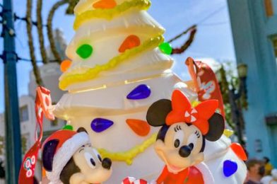 The Mickey Elf Popcorn Bucket Has Returned to Disney World!