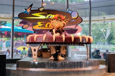 Celebrate Thanksgiving With a Limited Time Menu at Cosmic Ray’s Starlight Cafe in Magic Kingdom!