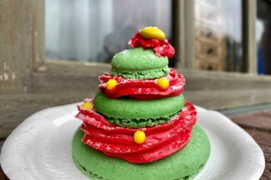 REVIEW – Belle’s Enchanted Christmas Tree Dessert is All Beauty, Less Substance