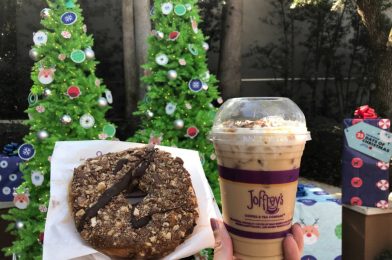 REVIEW: New Caramel Tinsel TWIX Latte and Donuts Arrive at Joffrey’s Coffee & Tea Company at the Taste of EPCOT International Festival of the Holidays 2020