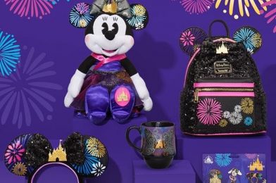 PHOTO: First Look at New Nighttime Fireworks & Castle Finale Collection for Minnie Mouse: The Main Attraction Series