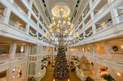 PHOTOS: Chocolate and Gingerbread Sculptures are BACK at Disney’s Grand Floridian Resort!