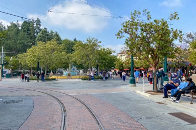 One of the Jolliest Christmas Sippers Is Now in Disneyland!