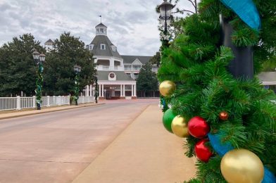 A Christmastime Virtual Tour of Disney’s Beach Club Resort!