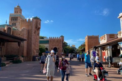 REVIEW: This New Slushy At Disney World Says PUCKER UP!