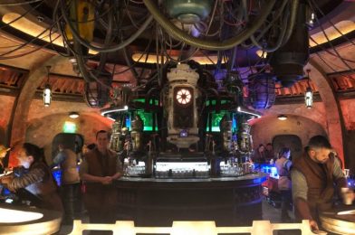 Review! This Bone-Chilling Drink is BACK at Oga’s Cantina in Disney World!