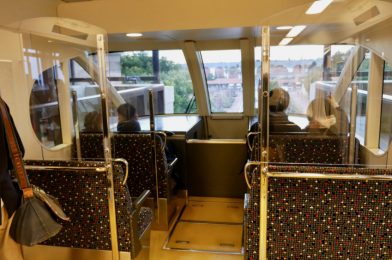 PHOTOS: Tokyo Disney Resort Adds Plexiglass Dividers to Front Row Monorail Seats