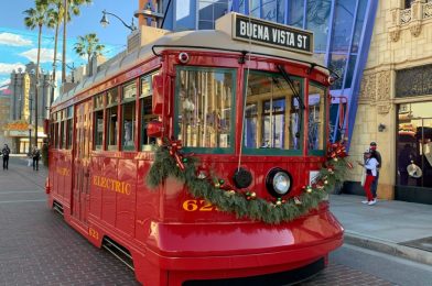 VIDEO: New Holiday Announcement Reminds Guests of Health Procedures on Buena Vista Street at Disneyland Resort