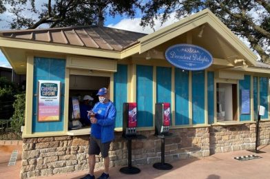 Whaaa?! We’re Trying Peanut Butter Beer and Ice Cream at Decadent Delights in EPCOT!