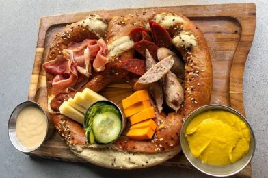 Jock Lindsey’s Hangar Bar – Home of the Charcuterie Pretzel