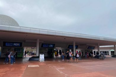 PHOTOS – Here’s The Latest Look at EPCOT and Hollywood Studios During This Busy Holiday Week