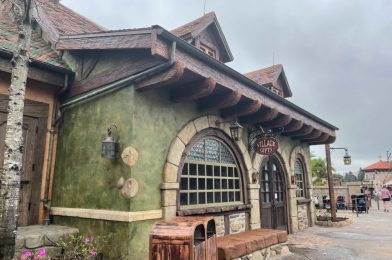 PHOTOS: Bonjour! Village Gifts Painting Seemingly Complete at the Magic Kingdom