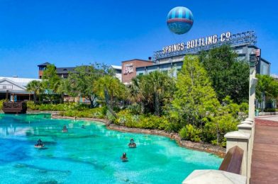 Review: Who Knew a Slime-Colored Shake Would Taste SO GOOD in Disney World?