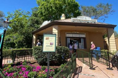 Review: EPCOT’s Newest Poutine Is NOT What We Expected It to Be!