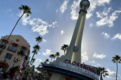 PHOTO REPORT: Magic Kingdom & Disney’s Hollywood Studios 3/1/21 (Plexiglass Added To Seven Dwarf’s Mine Train Queue, Muppet nuiMOs Arrive, New Disney’s Hollywood Studios Guidemap, and More)