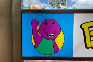 PHOTO REPORT: Universal Orlando Resort 3/1/21 (New UOAP Button, VelociCoaster Cycling with 3 Vehicles, Walls Down Around Spider-Man Ride, “A Day in the Park with Barney” Directional Signage, and More)