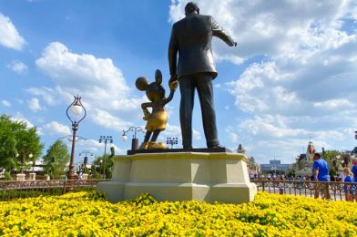 8 BIG Disney World Hotel and Ticket Discounts for April!