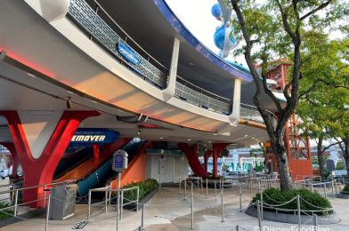 PHOTOS & VIDEO: Cast Members Evacuated From PeopleMover Testing at Disney World