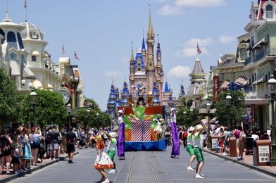 PHOTO REPORT: Magic Kingdom 5/3/21 (Cinderella Castle Moat Refilled, New Summertime Collection Arrives, New Limited Edition MagicBands, and More)