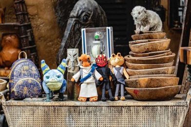 New Star Wars: Galaxy’s Edge Loth Cat, Dok Ondar Plush, and Other Collectibles Coming Soon to Disney Parks