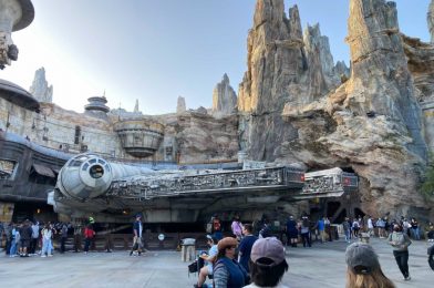 PHOTOS, VIDEO: Millennium Falcon: Smugglers Run Enters Hyperspace Once Again With Backstage Queue and No Pre-show at Disneyland