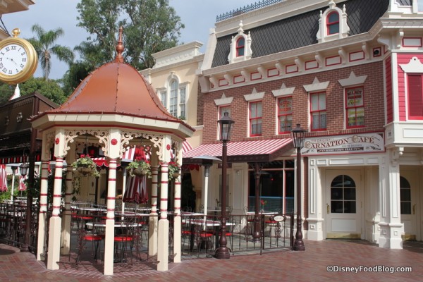 PHOTOS: First Look at the Reopened Carnation Cafe in Disneyland PHOTOS: First Look at the Reopened Carnation Cafe in Disneyland
