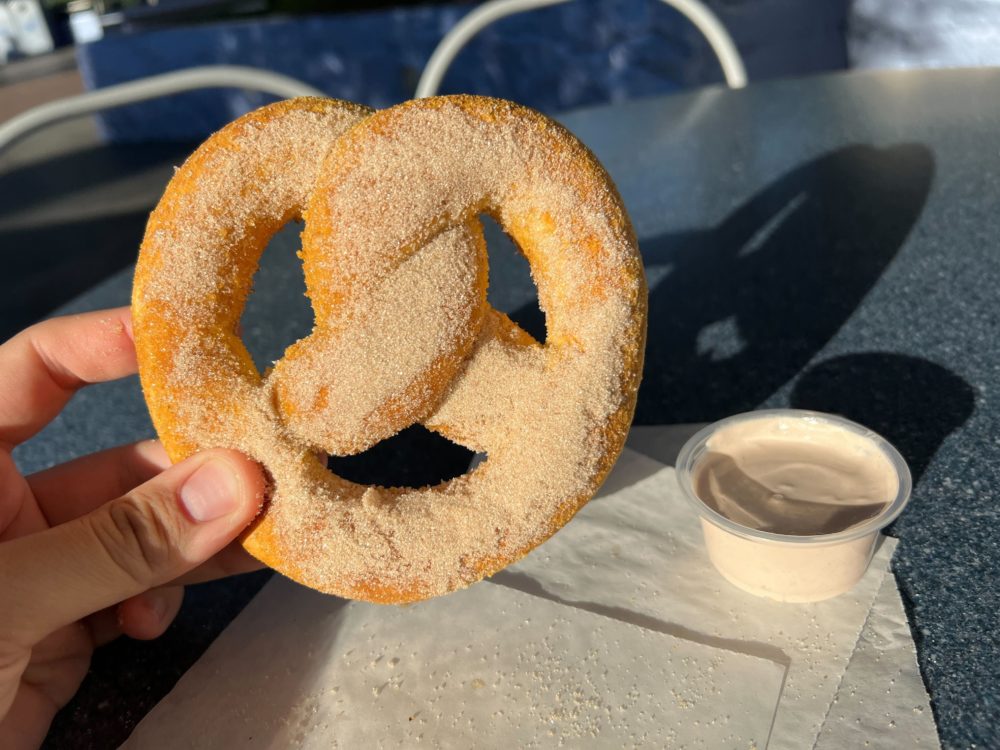 REVIEW Don’t Miss the Delicious Limited Time Holiday Toffee Pretzel in Tomorrowland at