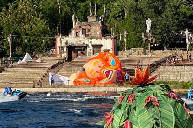 PHOTOS, VIDEO: Revised Greeting Warns Guests of Falling Kites at KiteTails in Disney’s Animal Kingdom