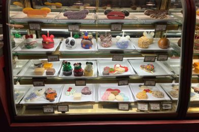 PHOTOS: Classic Holiday Treats Return to Magic Kingdom