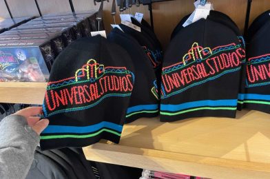 PHOTO REPORT: Universal Orlando Resort 11/5/21 (Butterbeer with Espresso, New Vegan Shake at Toothsome, Retro Beanie, Face Mask Discounts, Rainy Weather, and More)